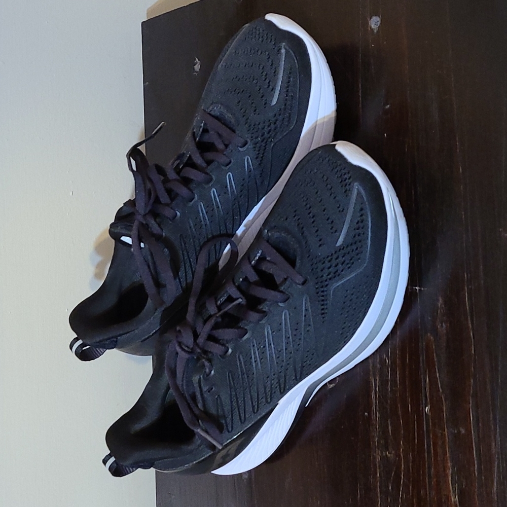 Running Shoes